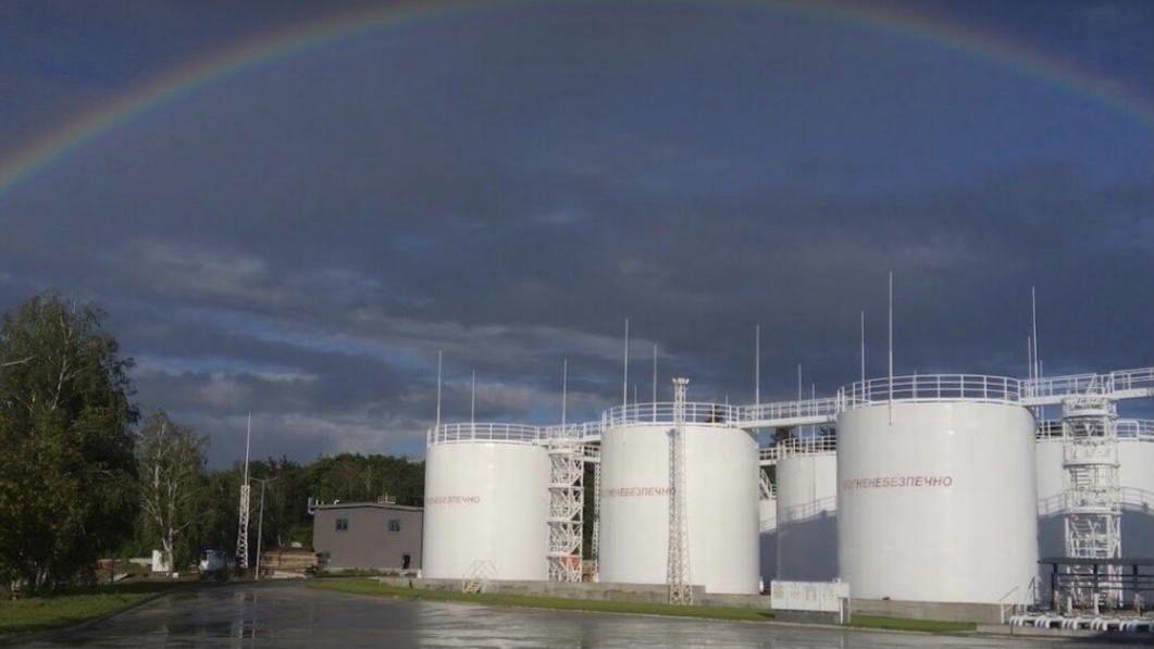 Нафтобаза в Калинівці